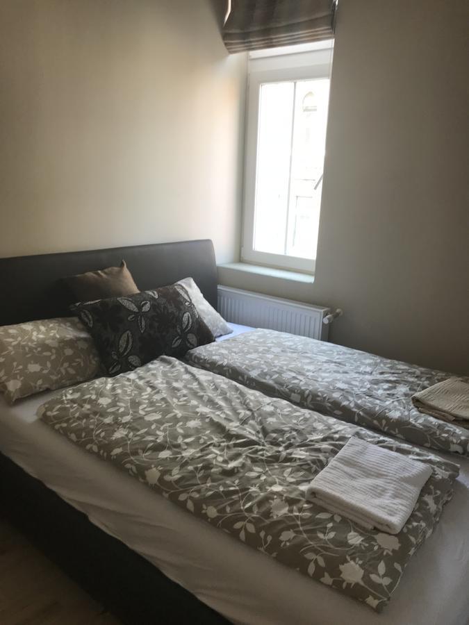 Gozsdu Glamour Apartment Budapeste Exterior foto